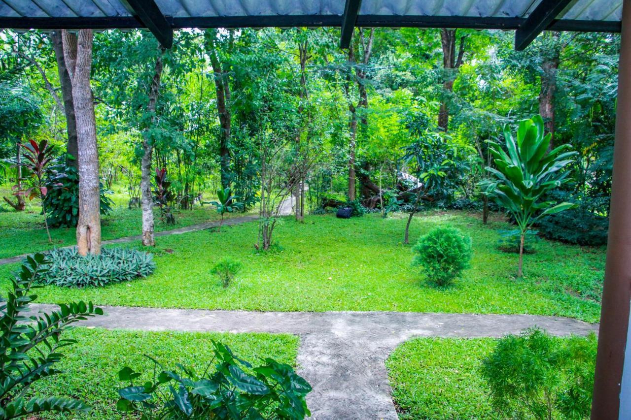 Nimsara Lodge Sigiriya Ngoại thất bức ảnh