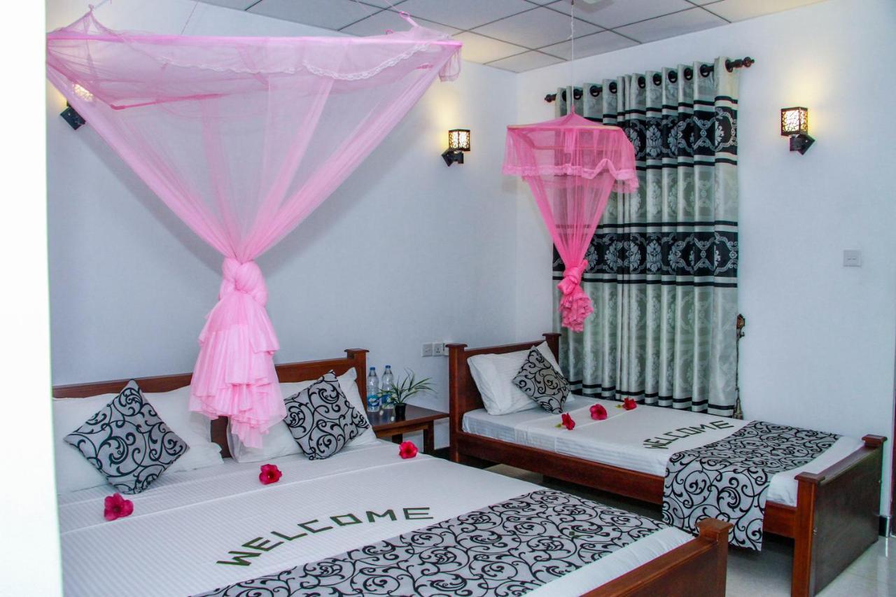 Nimsara Lodge Sigiriya Ngoại thất bức ảnh